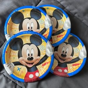 Disney party plates with utensils
